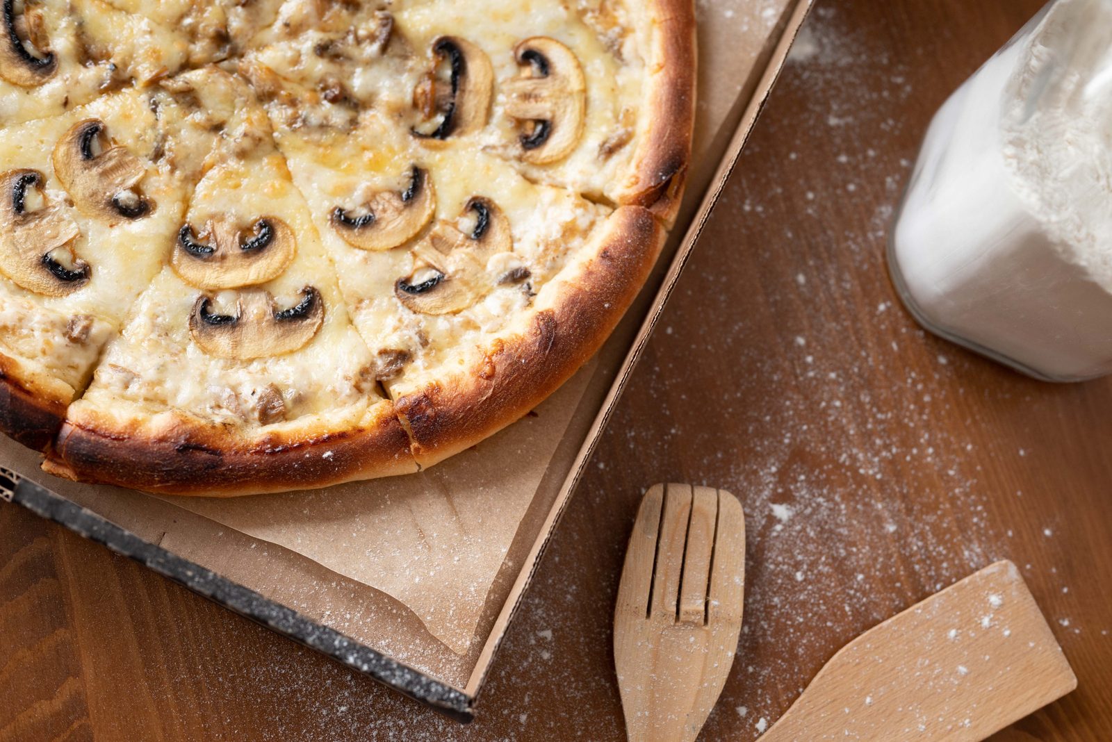 Mantarlı Pizza